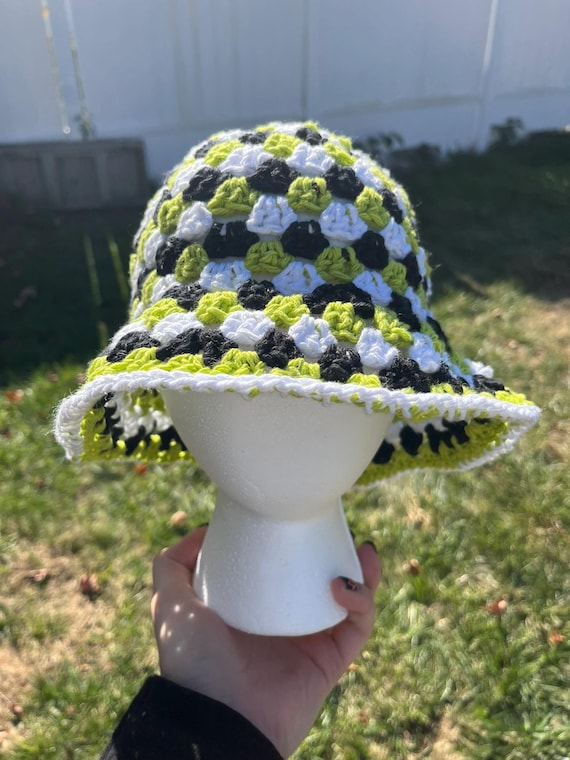 Green Black and White Crochet Bucket Hat