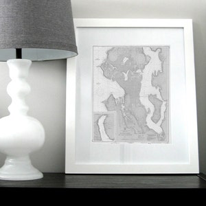 “Seattle Lake Washington” Seekarte Kunst: 1948 Graue Vintage Karte (Digitaldruck)