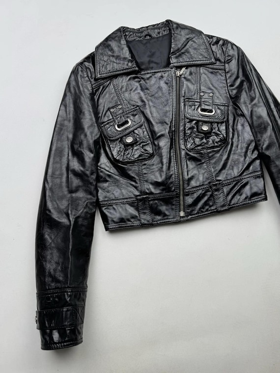 ジャケット・アウター Y2K Cropped Leather Jacket Black 00s Vintage Black Real Leather Cropped Jacket Biker Moto Zip Y2K