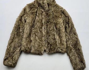 00&#39;s Faux Fur Cropped Jacket