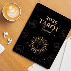 Diario dei tarocchi 2025, riflessione spirituale quotidiana, tracker della diffusione delle carte dei tarocchi, diario digitale stampabile per gli amanti dei tarocchi, riflessione spirituale