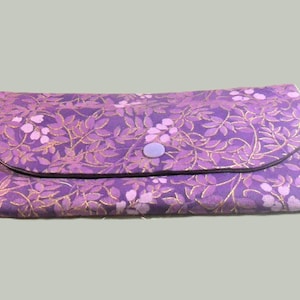 Cartera morada