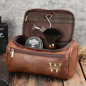 Gepersonaliseerde leren toilettas voor heren, op maat gegraveerde dopp-kits, toilettas voor reizen, kerstcadeau, leren accessoire, cadeau bruidsjonkers