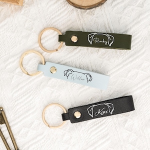 Dog Ear Keychain with Name,Custom Dog Mom Keychain,Dog Mom Christmas Gift,Pet Lovers Gift,Pet Loss Memorial Gift, Engraved Leather Key Chain