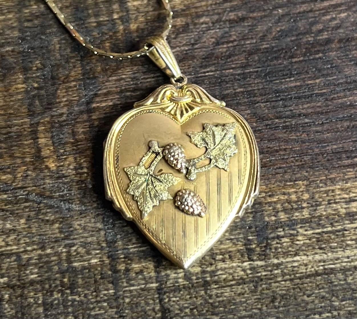 Vintage Grape and Grape Leaves 1-20 12k Gold Filled Samsan Heart Locket…