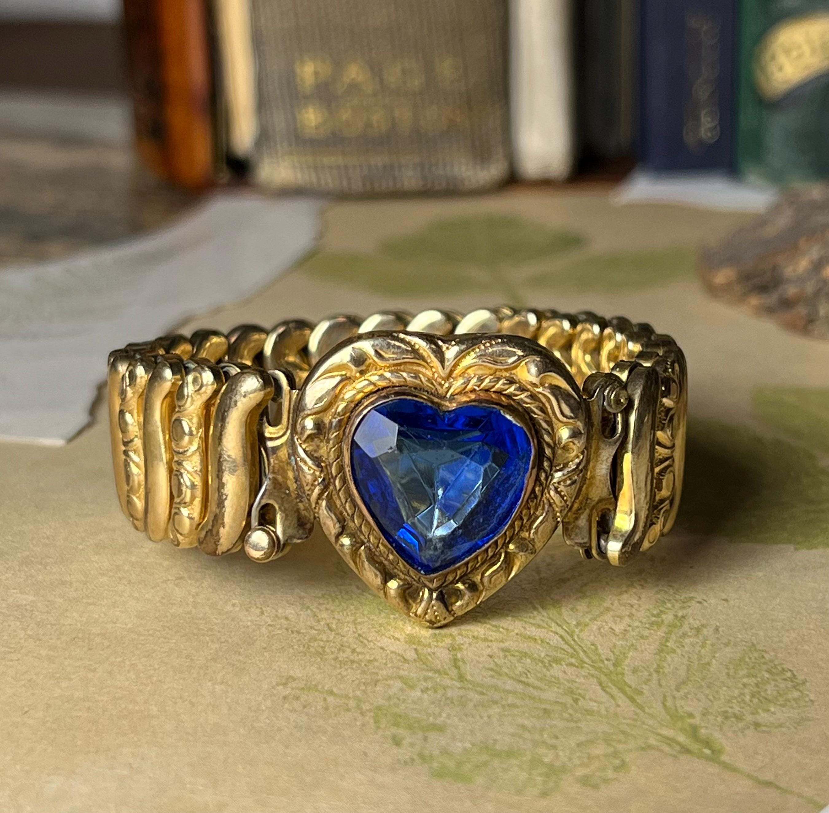 Vintage WWII Signed Victoria Sweetheart Blue Heart Expansion Bracelet V622