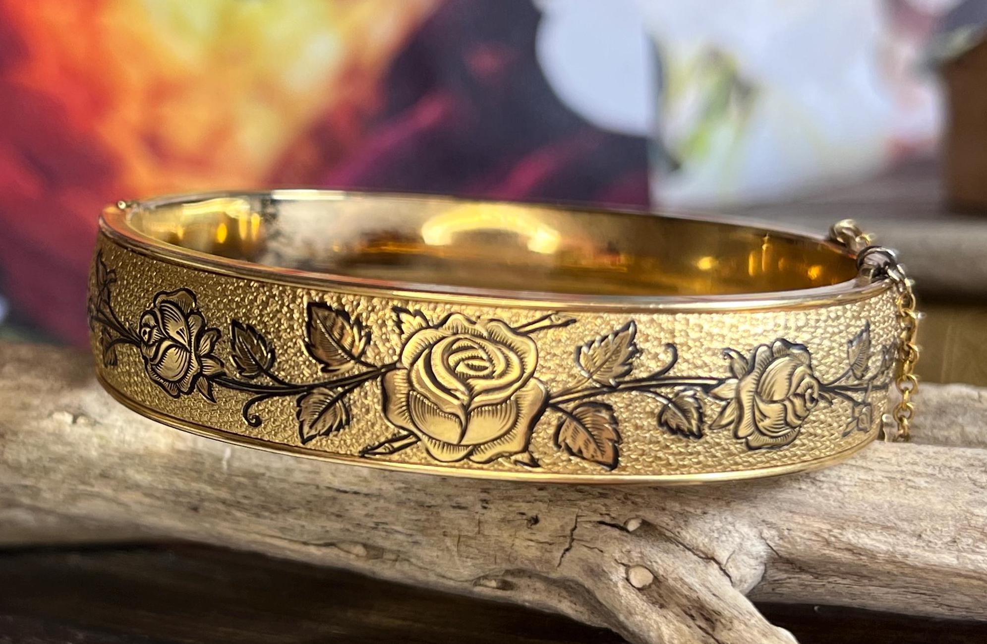 Vintage Hinged Bangle With Black Enamel Rose Pattern Gold  display picture 2