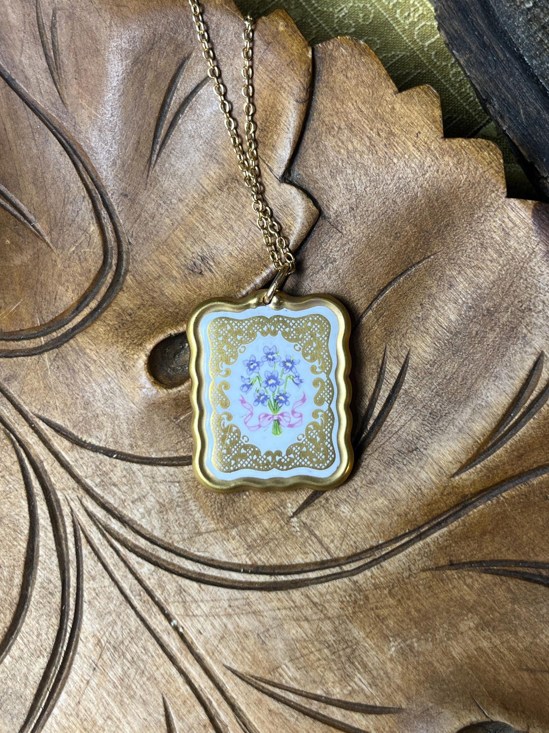 Vintage Franklin Mint Mini Valentine Porcelain Flower Pendent