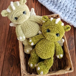 Handmade Crochet Dragon Plush – Soft Amigurumi Dragon Toy – Cute Stuffed Animal for Kids – Fantasy Nursery Decor – Gift for Dragon Lovers