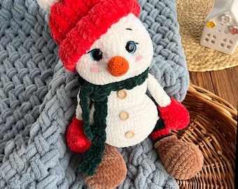 Bonhomme de neige en peluche au crochet, poupée amigurumi d'hiver, décoration d'étagère de Noël