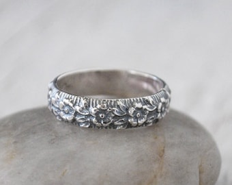 Silver Flower Band - Sterling Silver Band - Floral Pattern Band - Handforged Silver Ring - Silver Ring - Wedding Band