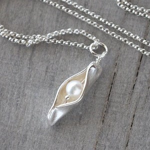 Pearl Pea Pod Necklace - Silver Pea Pod Mother&#39;s Necklace - Mom&#39;s Pearl Peas in Pod One Pea - Push Gift