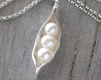 Three Pea Pod Necklace - Silver Pea Pod Mother's Necklace - Mom's Pearl Peas in a Pod Pendant - Push Gift - Three Peas