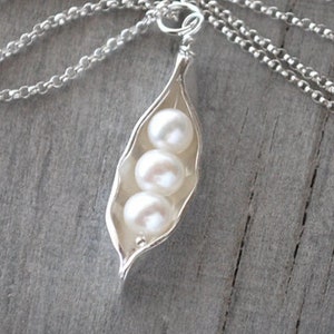 Three Pea Pod Necklace Silver Pea Pod Mother's Necklace Mom's Pearl Peas in a Pod Pendant Push Gift Three Peas image 1