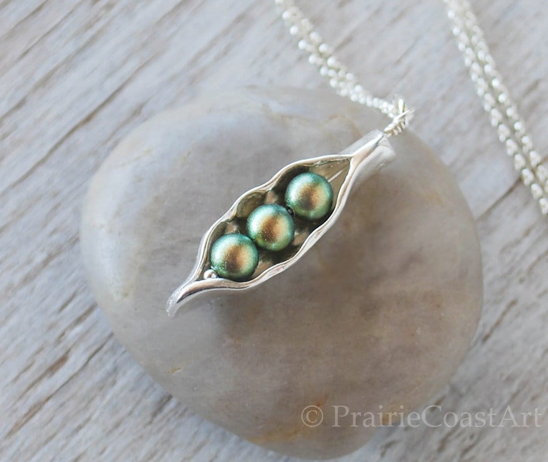 Three peas in deals a pod necklace