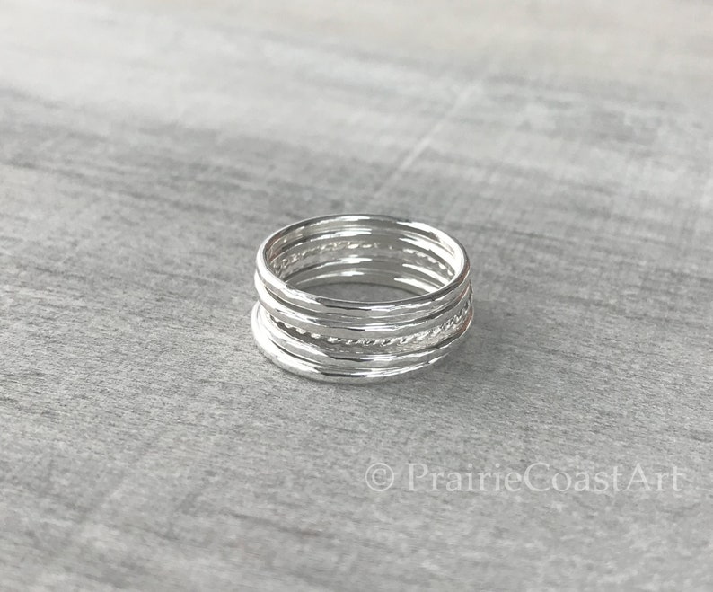 Set of 5 Silver Stacking Ring Set, Sterling Silver Stack Rings, Handcrafted Silver Ring Stack Set afbeelding 1