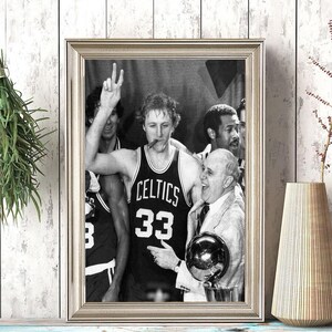Basketball Legende Vintage gerahmte Wandkunst, glänzend Boston Celtics Schwarzweiß Oder Sepia Fotografie, LARRY BIRD Retro UV Druck