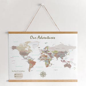 Große detaillierte kundenspezifische Push-Pin-Reisekarte, Holzbanner, Orte, an denen Sie waren, Weltkarte, personalisierte Reise-Tracker-Leinwand