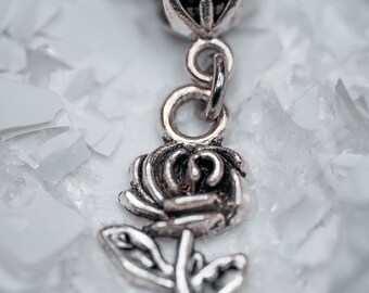Rose Stem Necklace (Silver)