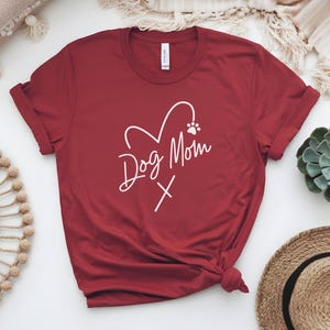Paw Heart Tshirt, Dog Mom Shirts, Animal Lover Gift, Paw Love Shirt, Paw Print Shirt, Cat Lover Gift Women, Dog Lover Gift Shirt for Women