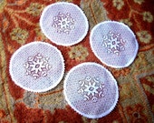 Doily HAND Tied CROCHETED Linen and Renaissance Lace Dresser Runner ROUND Scarf Coasters Set doilies
