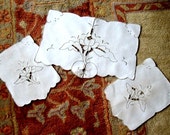 Madeira Table RUNNER Vintage Embroidered Lace Linen Classic Taupe Dresser Set 3