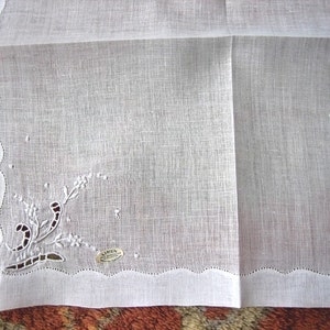 Handkerchief HANKIE Wedding Lace Vintage But NEW MADEIRA Drawnwork Linen N W L