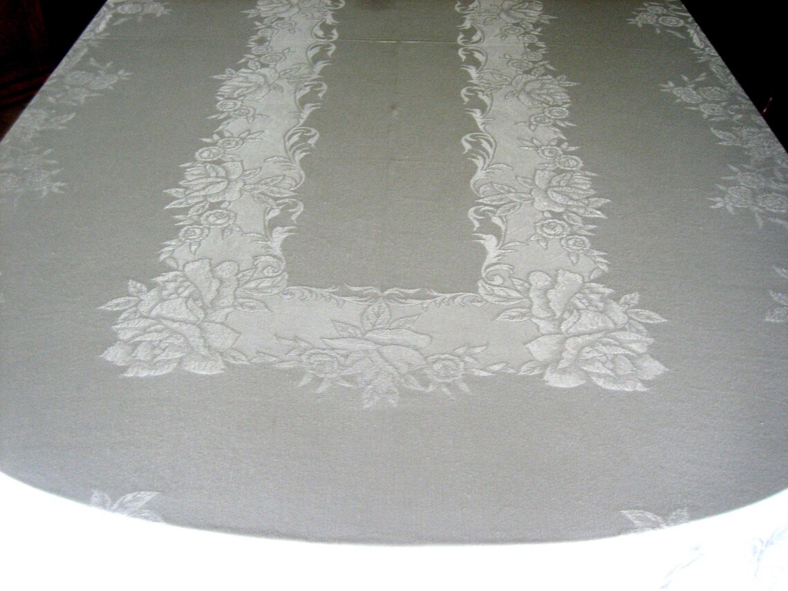 96 Large DAMASK TABLECLOTH Vintage WHITE Formal Supple Etsy Australia