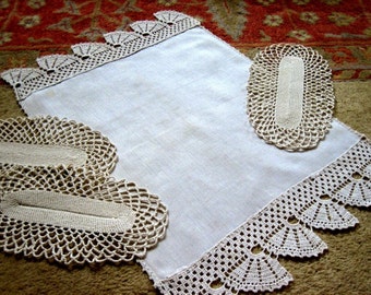 RUNNER Table Dresser Scarf PURE LINEN Very Vintage Crocheted Lace Trim & Doilies