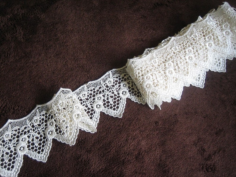 Vintage Fabric Cloth Sewing Yardage Antique Lace Wide Trim Dot Cotton Crocheted Crochet image 3