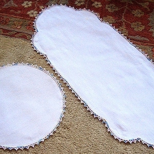 RUNNER Table Dresser Scarf PURE LINEN Very Vintage Crocheted Lace Trim 36&quot; Set 2