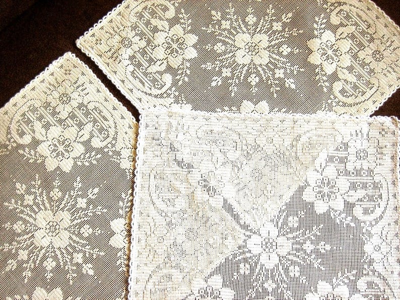 Doily Lace Dresser Runner Bureau Scarf Cotton Tablecloth Creamy Slinky
