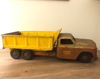 Vintage 1960’s Structo Toys Hydraulic Dumper Pickup Dump Truck