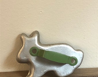 Vintage Mid Century Bunny Rabbit Tin Metal Cookie Cutter - G