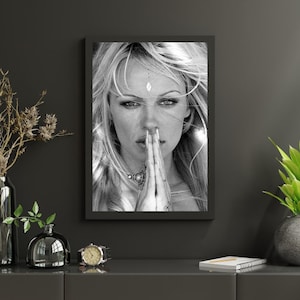 Pamela Anderson Playboy Kollektion – Scans aus Original Magazinen | A4 & A3 Poster