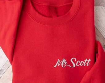 Custom Mr Mrs Name Embroidery Sweatshirt, Embroidered Varsity Crewneck, Embroidery Crewneck, Personalized Pocket Sweater, Personalized Gift
