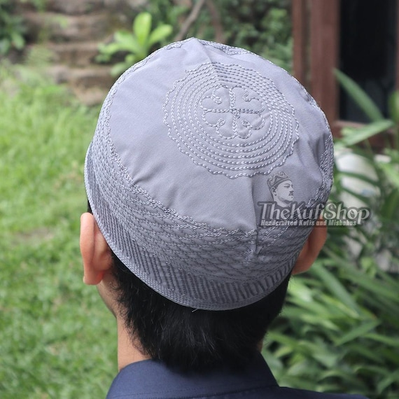 Cappello da preghiera musulmano Kufi grigio scuro di Medina
