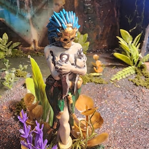 Mictecacihuatl Giant Priestess