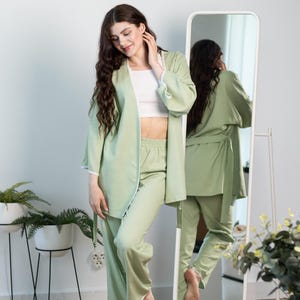 Linen Pajama set, kimono bathrobe and pants, women&#39;s homewear, linen material handmade kimono, women&#39;s linen bathrobe, kimono and pants