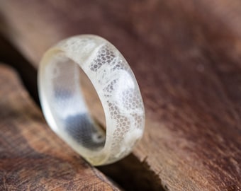 French Lace Resin Ring Big Size 9 Smooth Ring OOAK french vintage ivory beige lace eco friendly wedding bridal resin jewelry