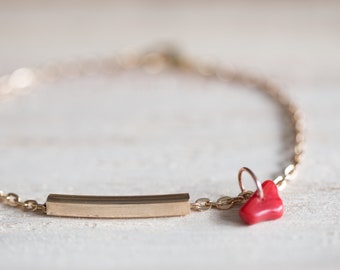 Red Coral Bracelet Modern Minimalist Gold chain charm friendship bracelet summer jewelry beach minimalist minimal chic