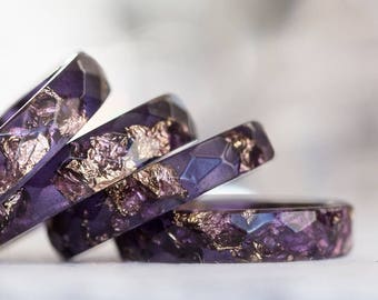 Ultra Violet Résine Bague d’empilage Bague d’or OOAK améthyste violette bijoux