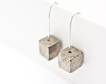 Modern Hook Earrings Argentuim Sterling Silver Golden Pyrite Cube Handmade Urban Minimalism Geometric Jewelry minimal chic