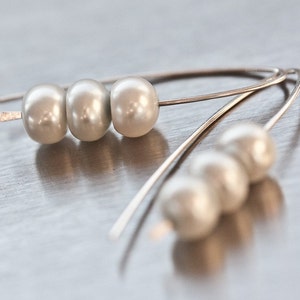 Modern Pearl Earrings Argentuim Sterling silver Natural White image 2