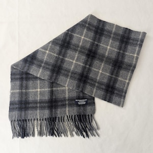 BURBERRY London Classic Nova Check Knit 100% Cashmere Neck Warmer Gray SCARF