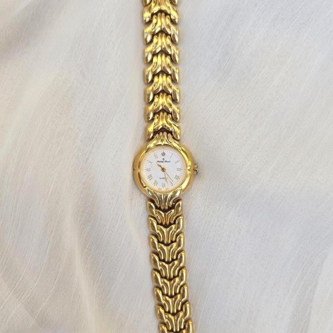 Vintage Gold-Tone Watch with Ornate Band untested Ornate Gold Watches - Etsy main image 4