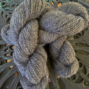 Alpaca Yarn, Worsted Weight, 165 Yards, 3.5 Ounces, Simplemente - Stone Gray