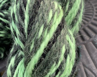 100% Alpaca Yarn, Worsted Weight, Hand Dyed, 165 Yards, 3.5 Ounces, Espiral, "Key Lime"