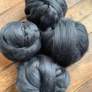Dark Silver Gray Baby Alpaca Roving, Spinning & Felting (4 Ounces)