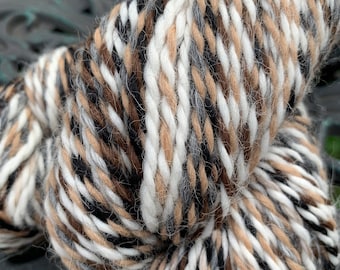 100% Alpaca Yarn, Worsted Weight, Natural Colors, 165 Yards, 3.5 Ounces, Espiral, "Cusco"